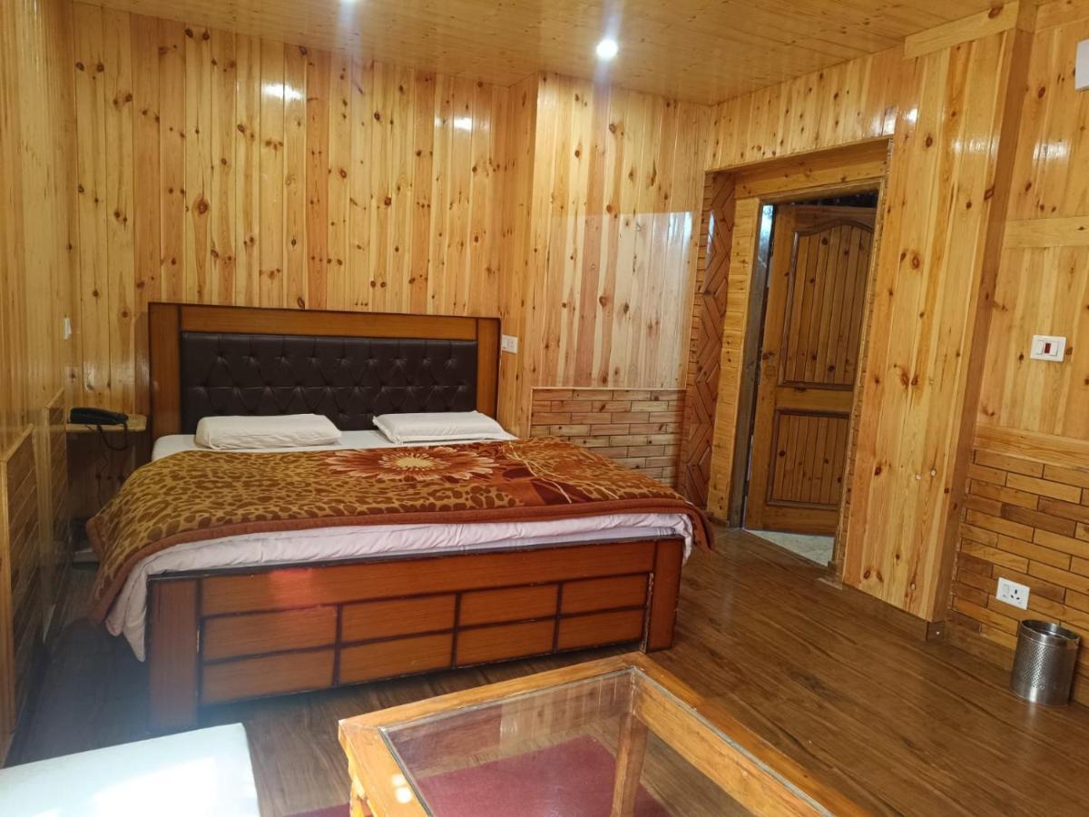 Krishna Vaas Hotell Shimla Exteriör bild